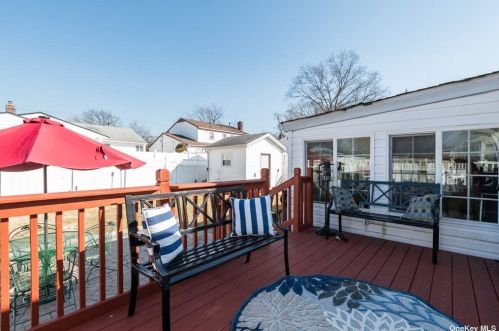 877 Edwards Blvd, Valley Stream NY exterior