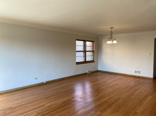 7038 Foster Ave, Chicago IL  60656-1925 exterior