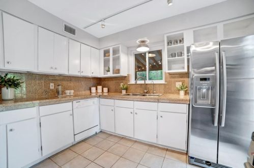 2002 Cody Ct, Austin TX 78704-4840 exterior