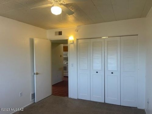 801 Camino Seco, Tucson AZ 85710-1707 exterior