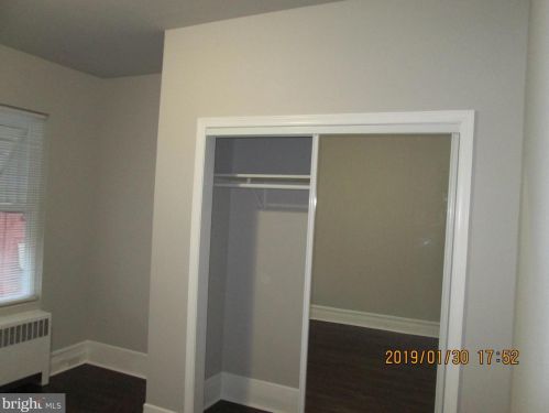 2248 18 St, Philadelphia PA 19140-1014 exterior