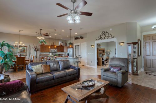 2148 Calle Casas Lindas, Green Valley AZ 85622-8042 exterior