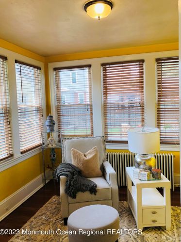 339 Maple Ave, Trenton NJ  08618-2505 exterior