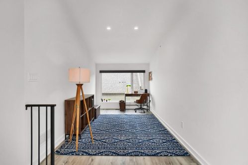 5563 Berlin Way, Pittsburgh PA  15201 exterior