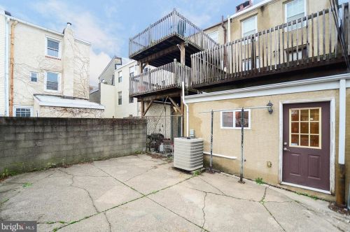 332 Belgrade St, Philadelphia PA 19125-4427 exterior