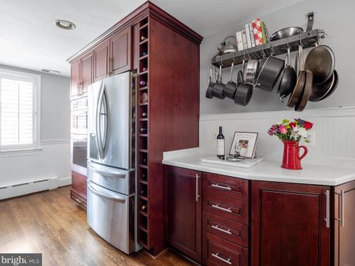 301 Glendale Ave, Alexandria VA 22301-2407 exterior