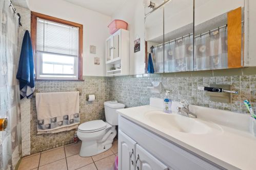 523 St, Union City NJ 07087-2683 exterior