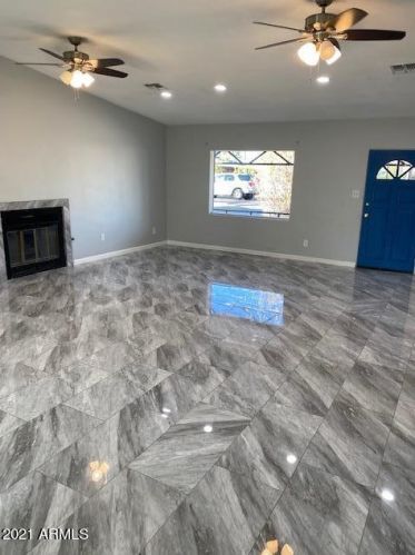 6735 10 St, Phoenix AZ 85086-0912 exterior