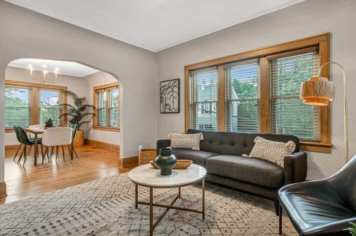 1411 Potter Ave, Milwaukee WI 53207-2115 exterior