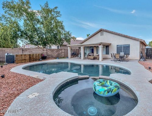 18436 5th Ave, Phoenix, AZ 85023-6407