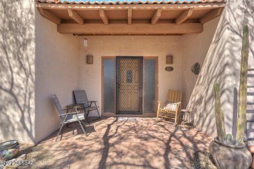211 Placita Pera, Green Valley, AZ 85614-2127