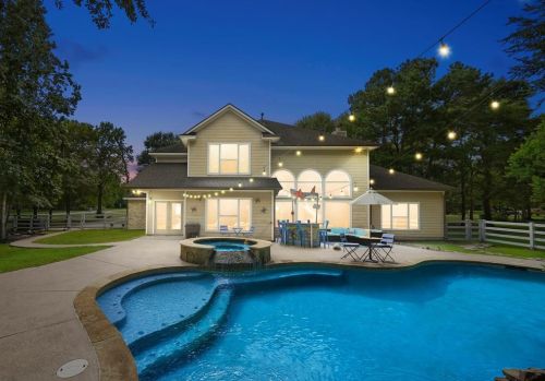 11637 Princess Ann Ct, Montgomery TX 77316-3604 exterior