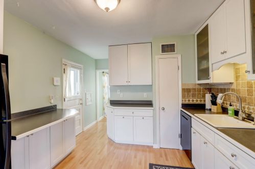 2850 77th St, Milwaukee WI  53219-2766 exterior