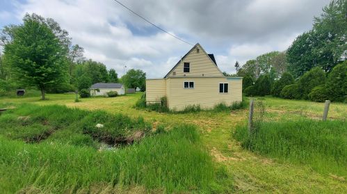 2991 Violet Ave, Meskegon, MI 49442-4541