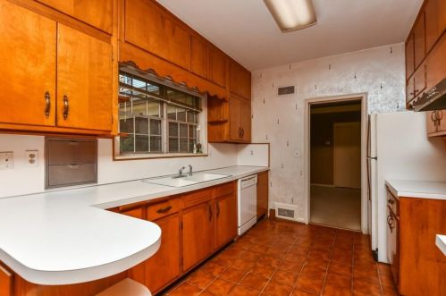 1678 Merton Rd, Atlanta GA 30306-3005 exterior