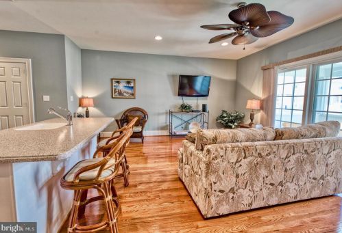 18761 Bethpage Dr, Lewes DE 19958-4856 exterior