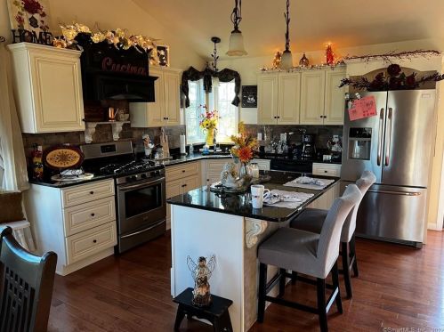 61 Brookside Dr, Killingly, CT 06241-1777