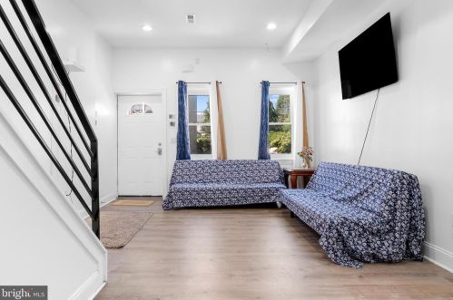 1725 Marshall St, Philadelphia PA 19120-0037 exterior