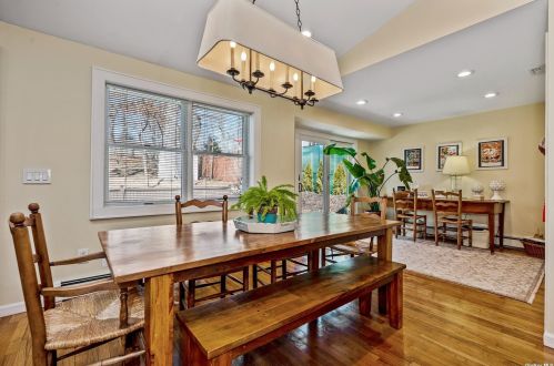 8 Charmian St, Huntington Station NY 11746-3517 exterior