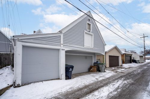 2524 Becher St, Milwaukee WI  53215-2521 exterior