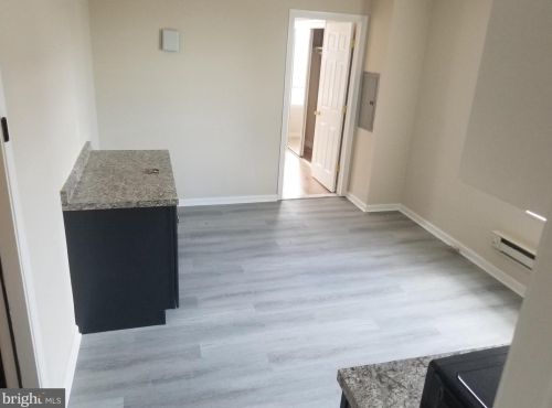 1827 18th St, Philadelphia PA  19121-3309 exterior