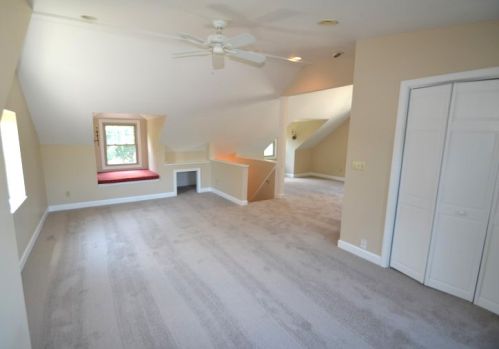 2422 59, Milwaukee WI 53219-2116 exterior