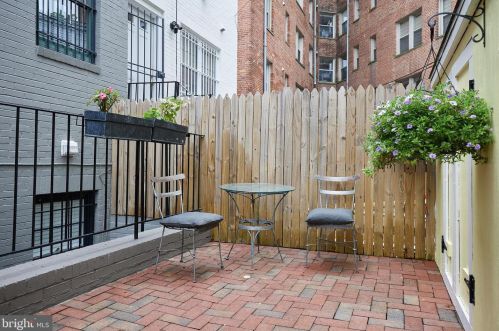 1908 New Hampshire Ave, Washington DC 20009-3310 exterior