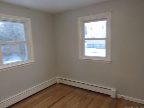 8 Rockmeadow Rd, Norwalk CT 06850-2849 exterior