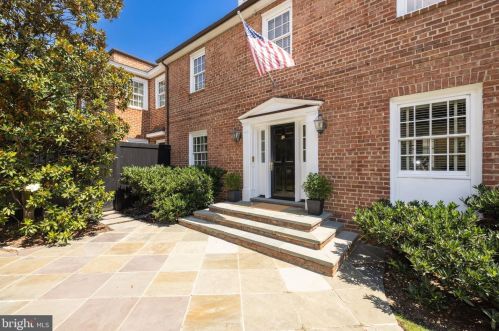 1644 Avon Pl, Washington, DC 20007-2958