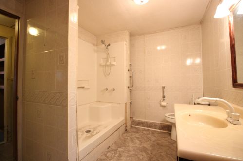 1130 Frst Dr, Meskegon MI 49442-4812 exterior