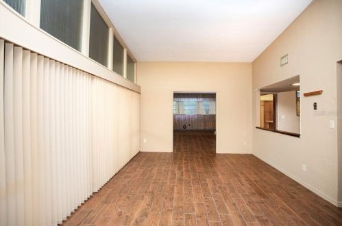 510 Falmouth St, Tampa FL exterior