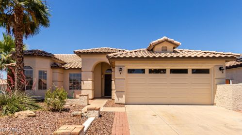 20404 29th Way, Phoenix AZ  85050-4712 exterior