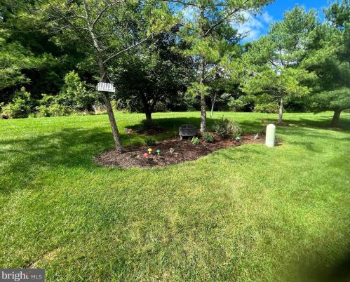 8124 Brightridge Ct, Ellicott MD 21043-6988 exterior