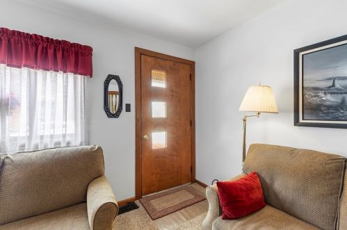 186 45 St, Pittsburgh PA 15201-3056 exterior