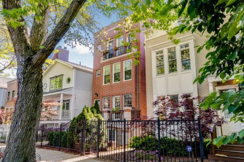 3714 Greenview Ave, Chicago IL  60613-3610 exterior