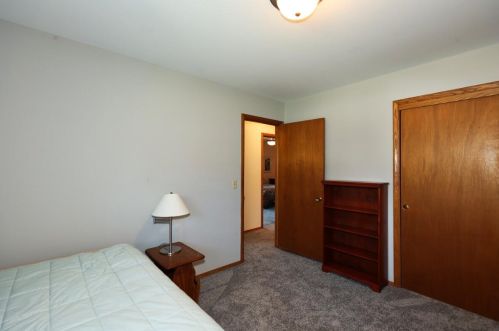 3711 Abbott Ave, Milwaukee WI 53221-3058 exterior