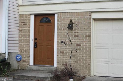 2208 Wimbledon Cir, Silver Spring, MD 20906-5778