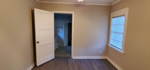 2720 Almeda Dr, Dallas TX 75216-3229 exterior