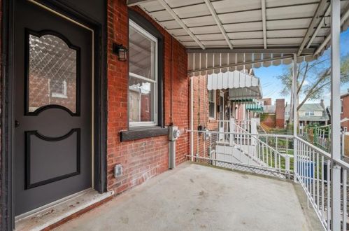 4217 Dunkeld Way, Pittsburgh PA 15201-1727 exterior