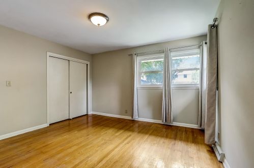 5536 Mohawk Ave, Milwaukee WI 53217-5034 exterior