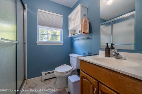 30 Schiverea Ave, East Freehold NJ 07728-1854 exterior