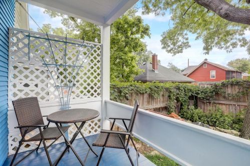 123 Randall Ave, Madison WI  53715-1341 exterior