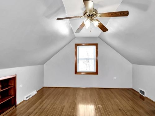 7921 Kostner Ave, Chicago IL 60652-3543 exterior