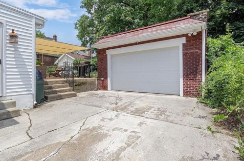 3938 California Ave, Pittsburgh PA  15212-1662 exterior