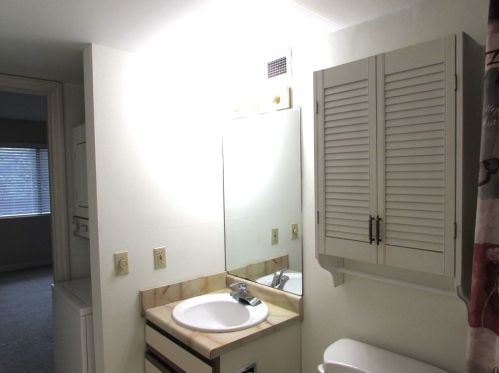 1987 Centurion Dr, Pittsburgh PA  15221-4640 exterior