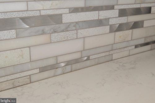 607 Sayre Dr, Princeton NJ 08540-5859 exterior