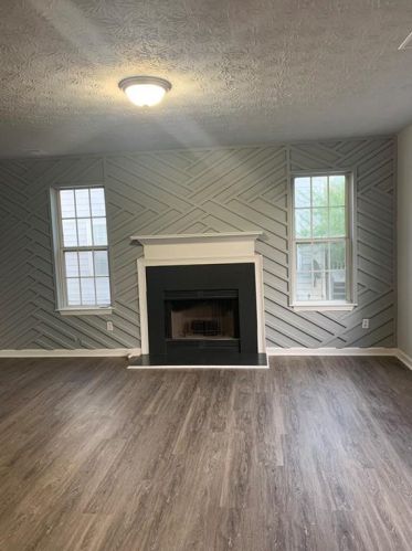 2290 Burdett Ridge Dr, Atlanta, GA 30349-3711