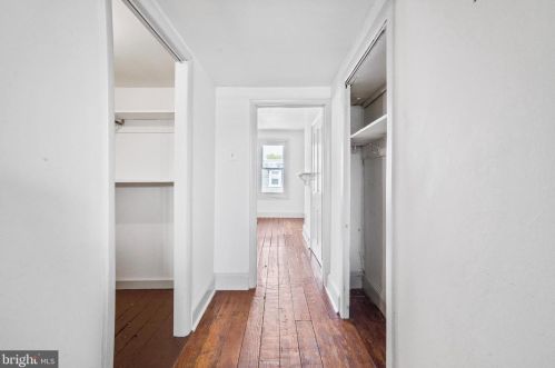 2348 Catharine St, Philadelphia PA 19146-2403 exterior