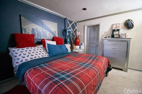 1610 Oak Tree Rd, Iselin NJ 08830-1540 exterior