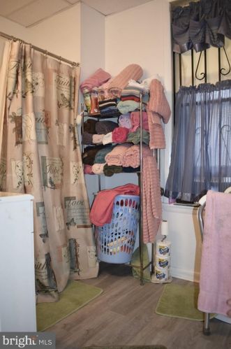 2131 28 St, Philadelphia PA 19145-1614 exterior